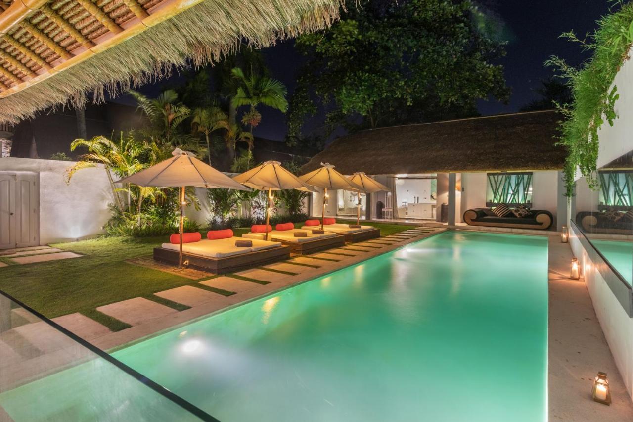Saga Villas Ultra Seminyak Zewnętrze zdjęcie